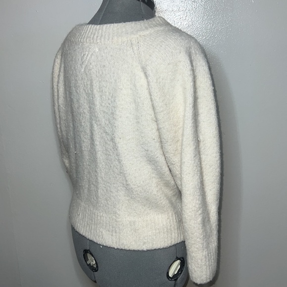 Victoria Secret Cream Knit Sweater Women’s Size Small Warm Wide Crew Neck - Picture 7 of 7
